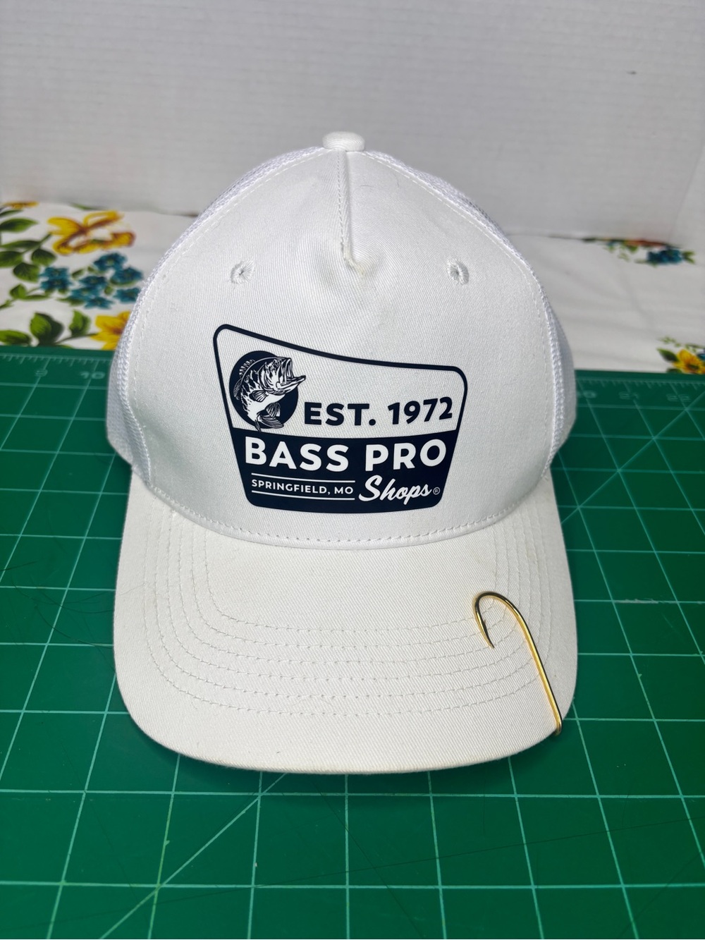 Bass Pro Shops Adjustable Baseball Logo Trucker Hat Fish Hook Detail FLAWED